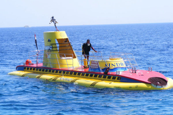 Submarine Tour